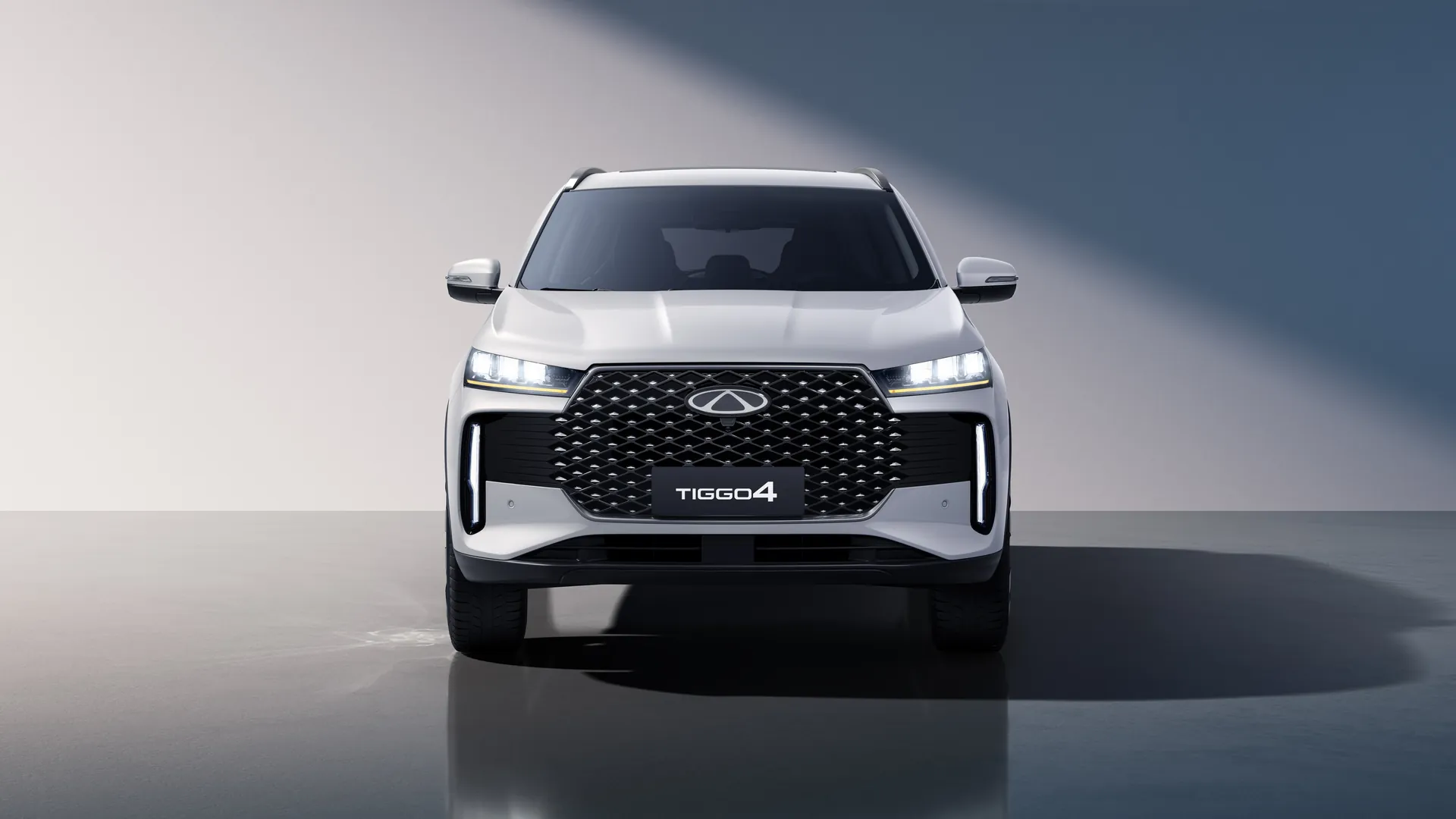 01-tiggo4
