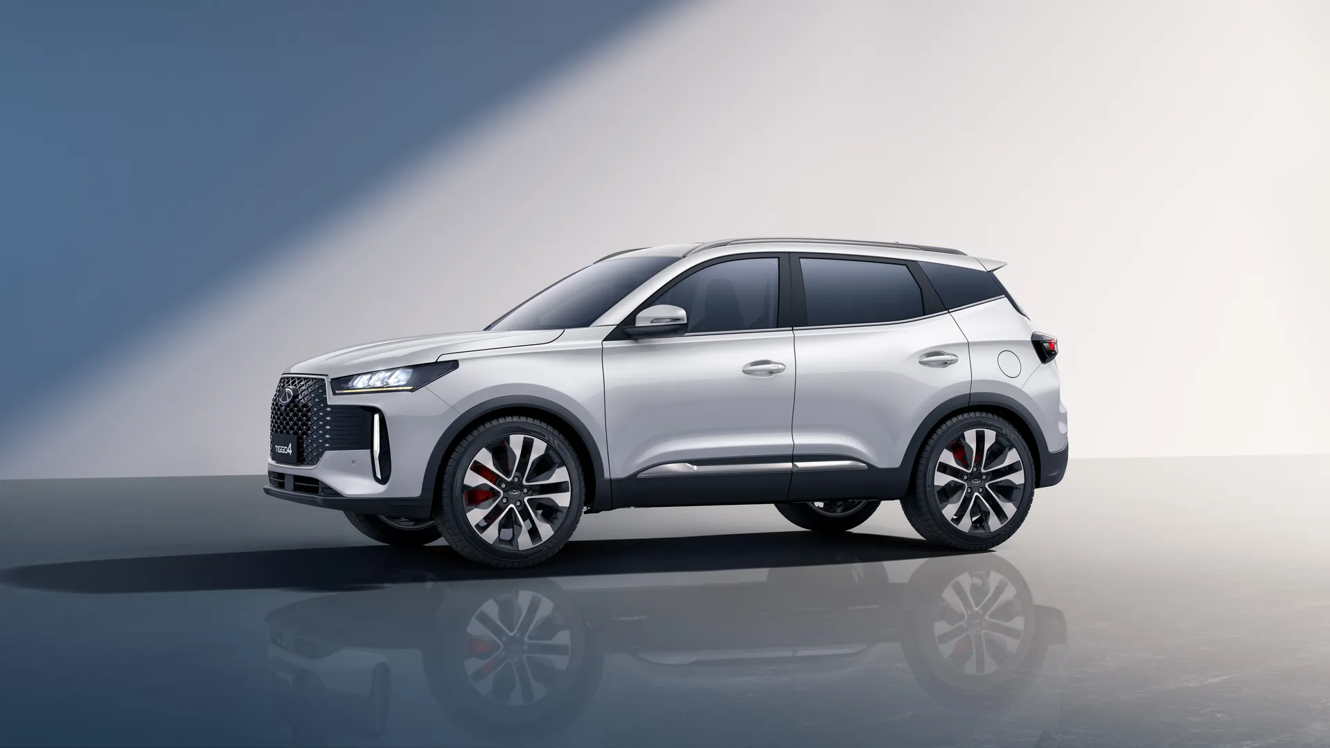 05-tiggo4